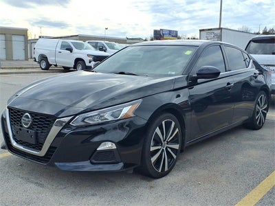 2020 Nissan Altima SR FWD