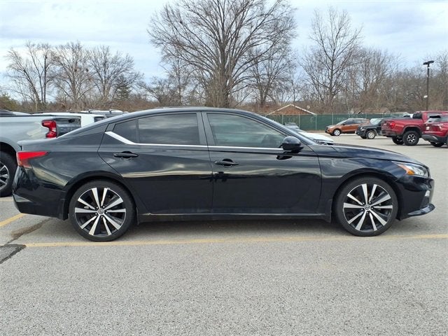 2020 Nissan Altima SR FWD