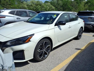 2023 Nissan Altima SR Intelligent AWD