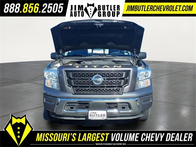 2021 Nissan Titan SV