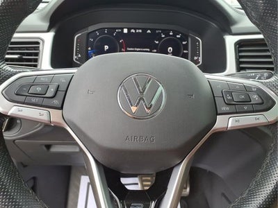 2022 Volkswagen Atlas 3.6L V6 SEL R-Line Black