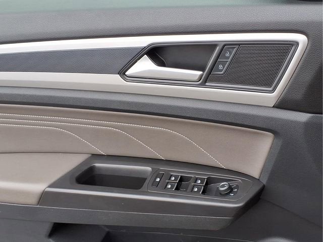 2022 Volkswagen Atlas 3.6L V6 SEL R-Line Black