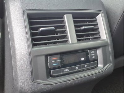 2022 Volkswagen Atlas 3.6L V6 SEL R-Line Black