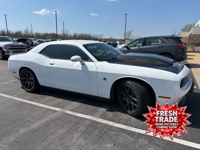 2016 Dodge Challenger R/T Scat Pack