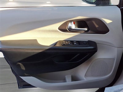 2019 Chrysler Pacifica Touring Plus