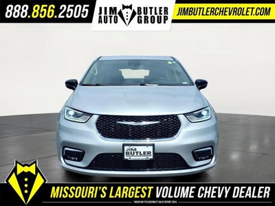 2024 Chrysler Pacifica Hybrid Select