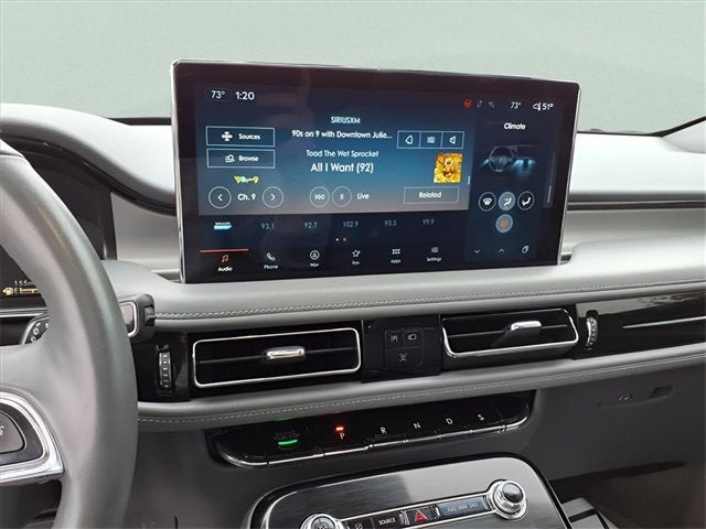 2021 Lincoln Nautilus Reserve