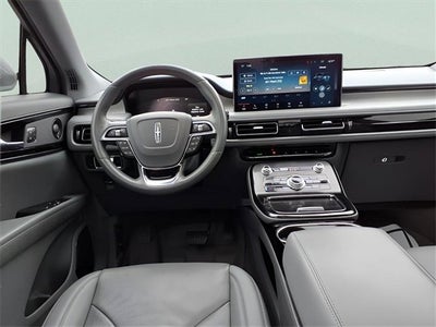 2021 Lincoln Nautilus Reserve