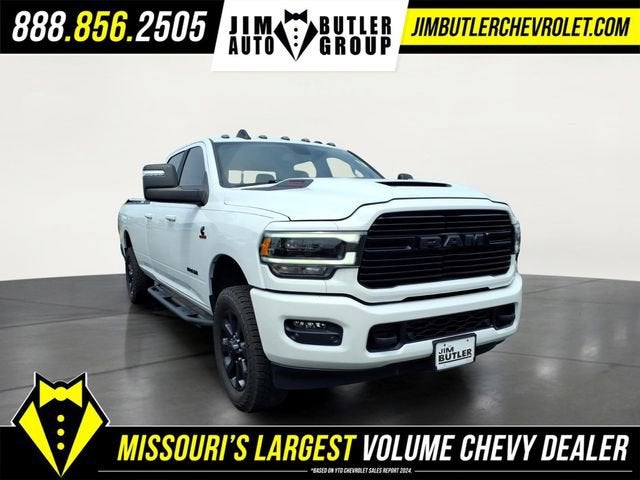 2023 RAM 3500 Laramie Crew Cab 4x4 8' Box