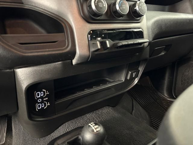 2023 RAM 3500 Tradesman Crew Cab 4x4 8' Box