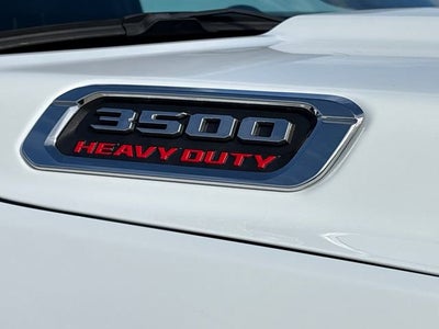 2023 RAM 3500 Tradesman Crew Cab 4x4 8' Box