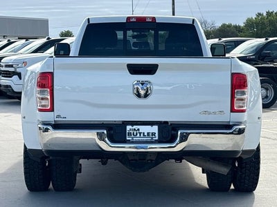2023 RAM 3500 Tradesman Crew Cab 4x4 8' Box