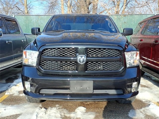 2018 RAM 1500 Express Crew Cab 4x4 5'7" Box