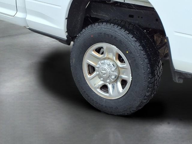 2022 RAM 2500 Tradesman Crew Cab 4x4 6'4" Box