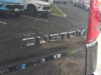 2022 Chevrolet Silverado 1500 LTD Custom