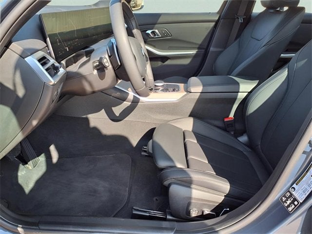 2025 BMW 3 Series 330i xDrive