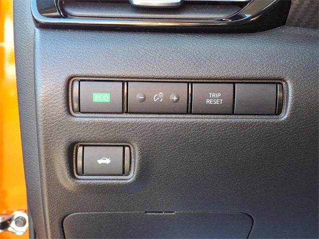 2024 Nissan Sentra SR Xtronic CVT