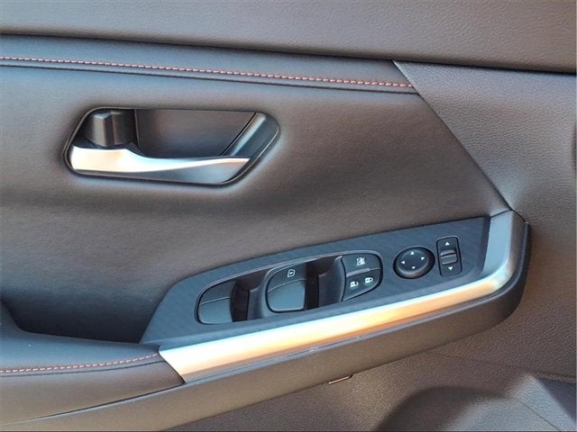 2024 Nissan Sentra SR Xtronic CVT