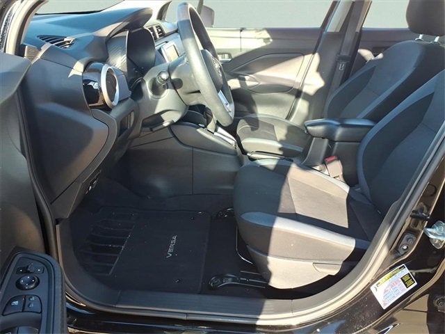 2023 Nissan Versa SV