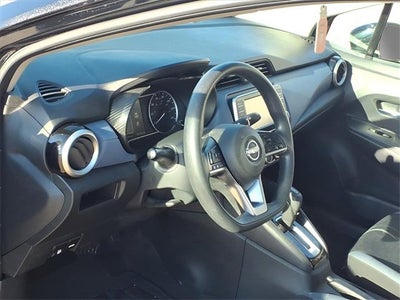 2023 Nissan Versa SV