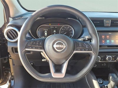 2023 Nissan Versa SV