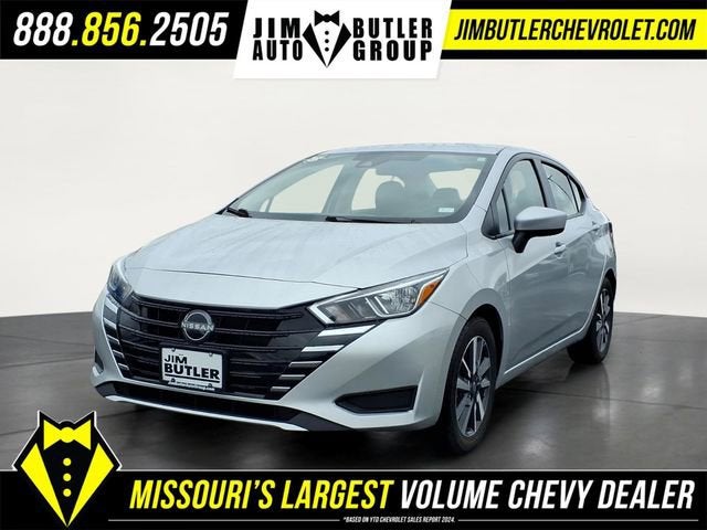 2023 Nissan Versa SV