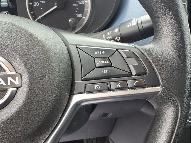 2023 Nissan Versa SV