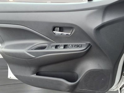 2023 Nissan Versa SV