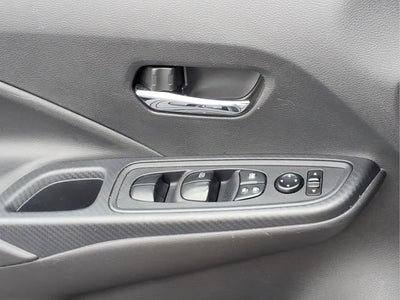 2023 Nissan Versa SV