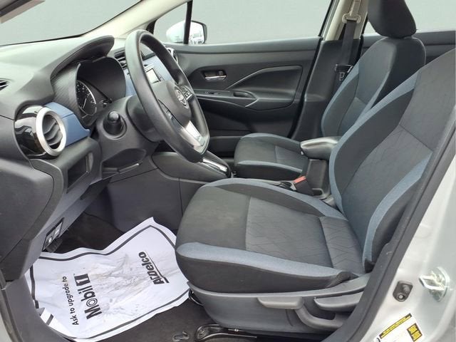 2023 Nissan Versa SV