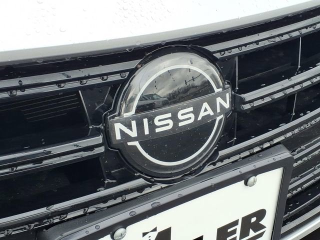 2023 Nissan Versa SV
