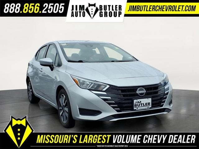 2023 Nissan Versa SV