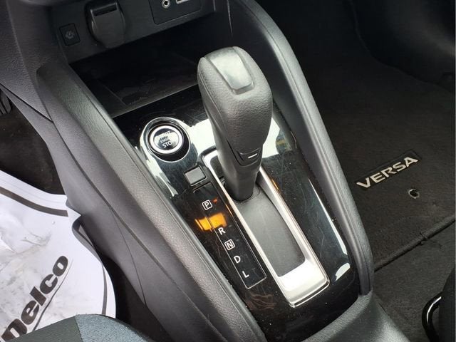 2023 Nissan Versa SV