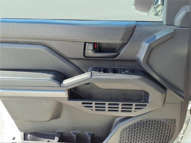 2024 Toyota Tacoma 2WD SR5