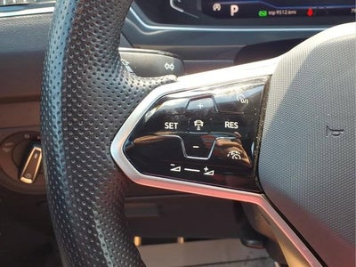 2023 Volkswagen Tiguan SEL R-Line