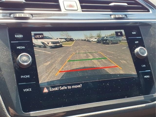 2023 Volkswagen Tiguan SEL R-Line