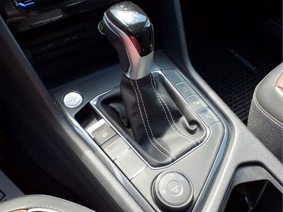 2023 Volkswagen Tiguan SEL R-Line