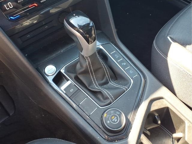 2023 Volkswagen Tiguan SEL R-Line