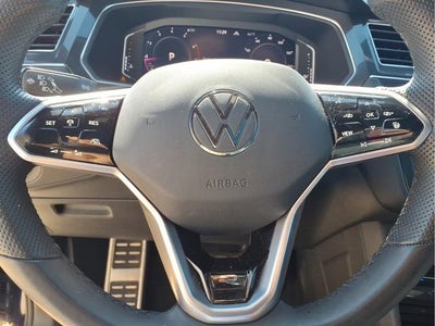 2023 Volkswagen Tiguan SEL R-Line