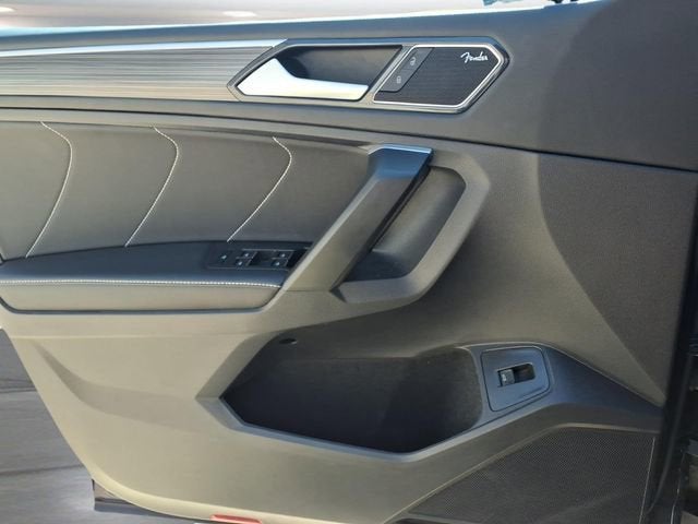 2023 Volkswagen Tiguan SEL R-Line