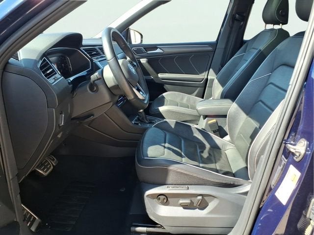 2023 Volkswagen Tiguan SEL R-Line