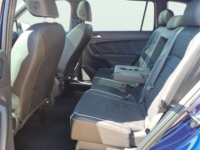 2023 Volkswagen Tiguan SEL R-Line