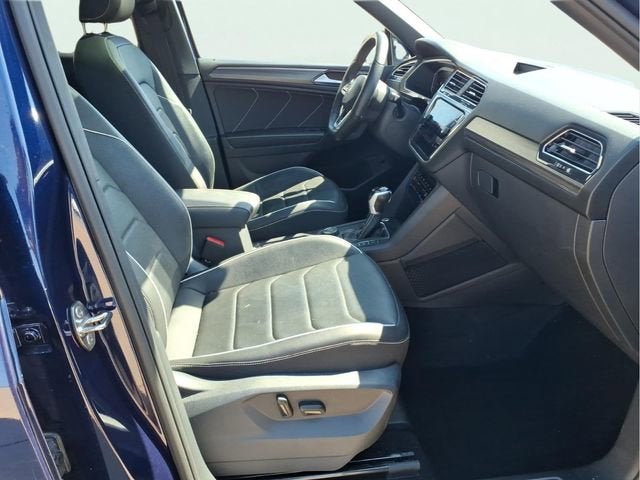 2023 Volkswagen Tiguan SEL R-Line