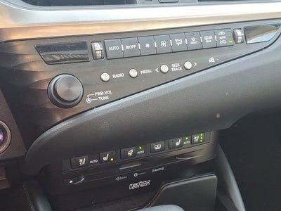 2020 Lexus ES ES 300h Luxury