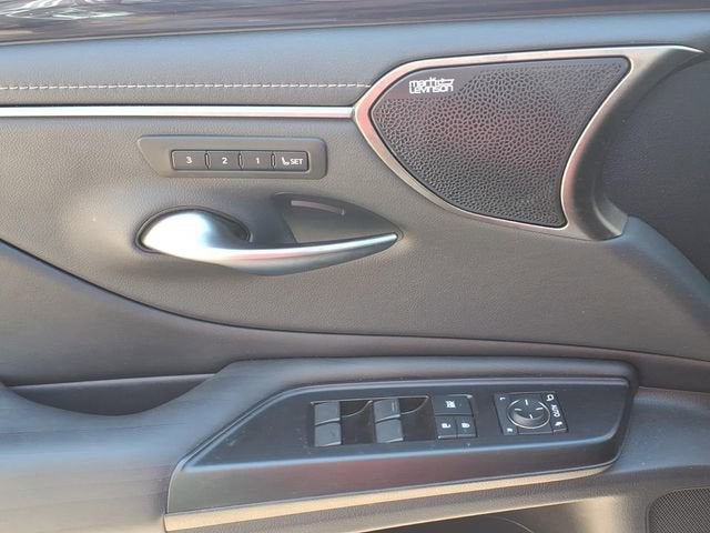 2020 Lexus ES ES 300h Luxury