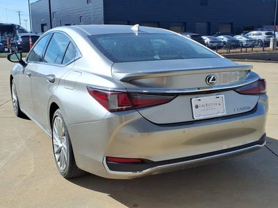 2020 Lexus ES ES 300h Luxury