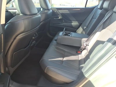 2020 Lexus ES ES 300h Luxury