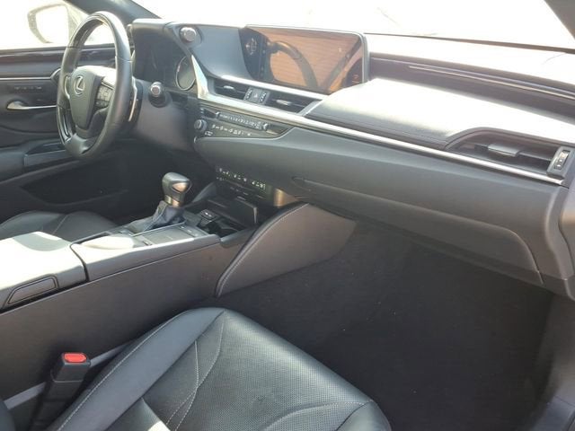 2020 Lexus ES ES 300h Luxury