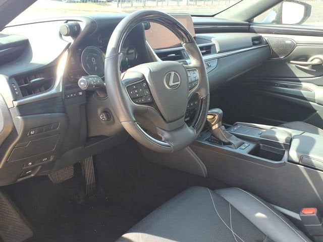 2020 Lexus ES ES 300h Luxury