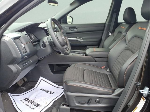 2025 Nissan Pathfinder Rock Creek